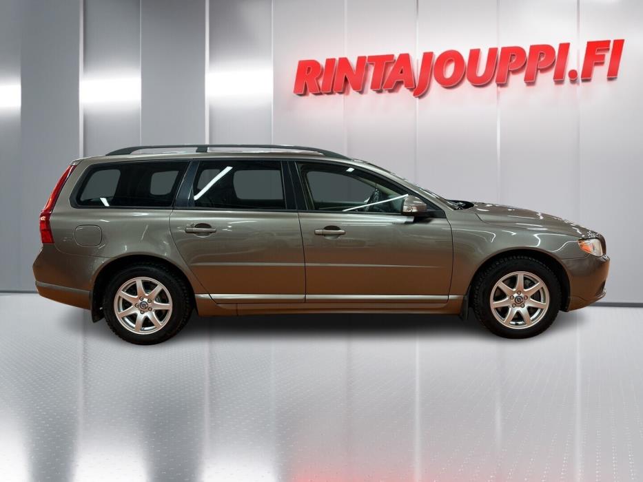 VOLVO V70 2007