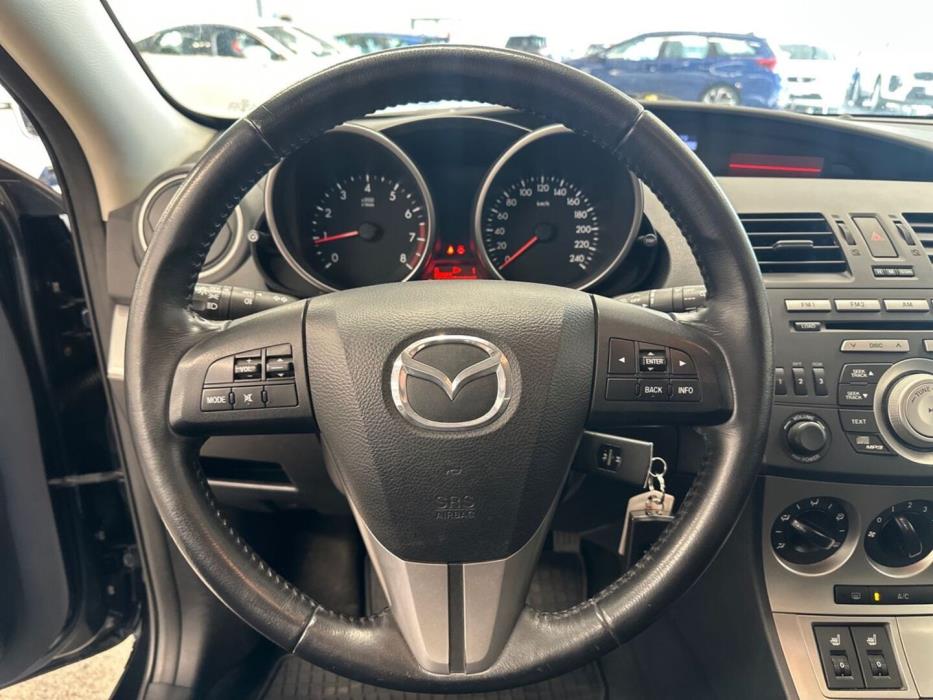 MAZDA Mazda3 2010