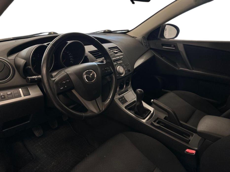 MAZDA Mazda3 2010
