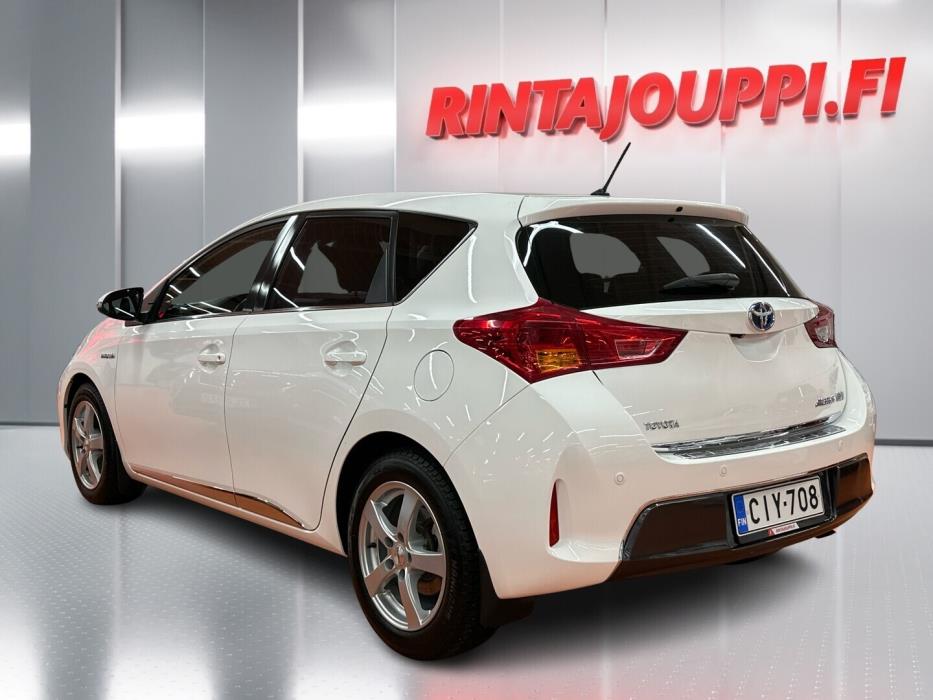 TOYOTA Auris 2013
