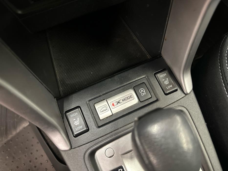 SUBARU Forester 2014