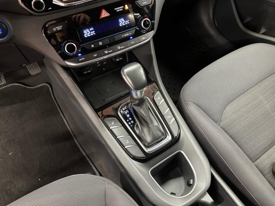 HYUNDAI IONIQ hybrid 2018