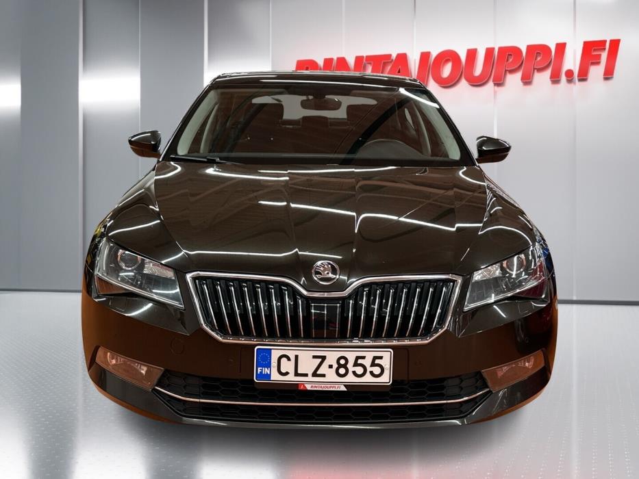 SKODA Superb 2019
