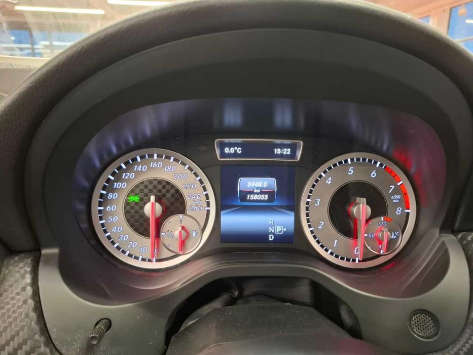 MERCEDES-BENZ A 2014