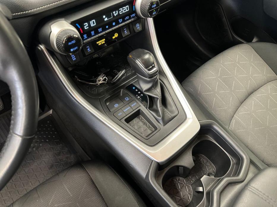 TOYOTA RAV4 2019