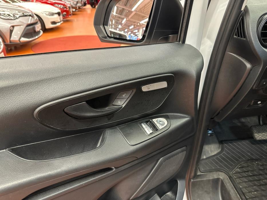 MERCEDES-BENZ Vito 2019