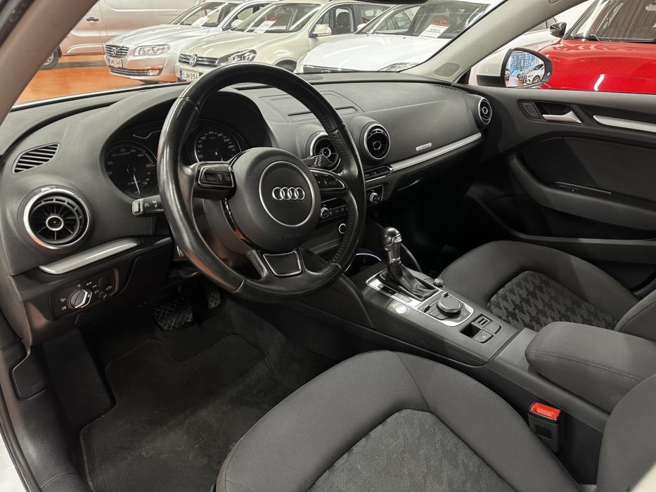 AUDI A3 2016