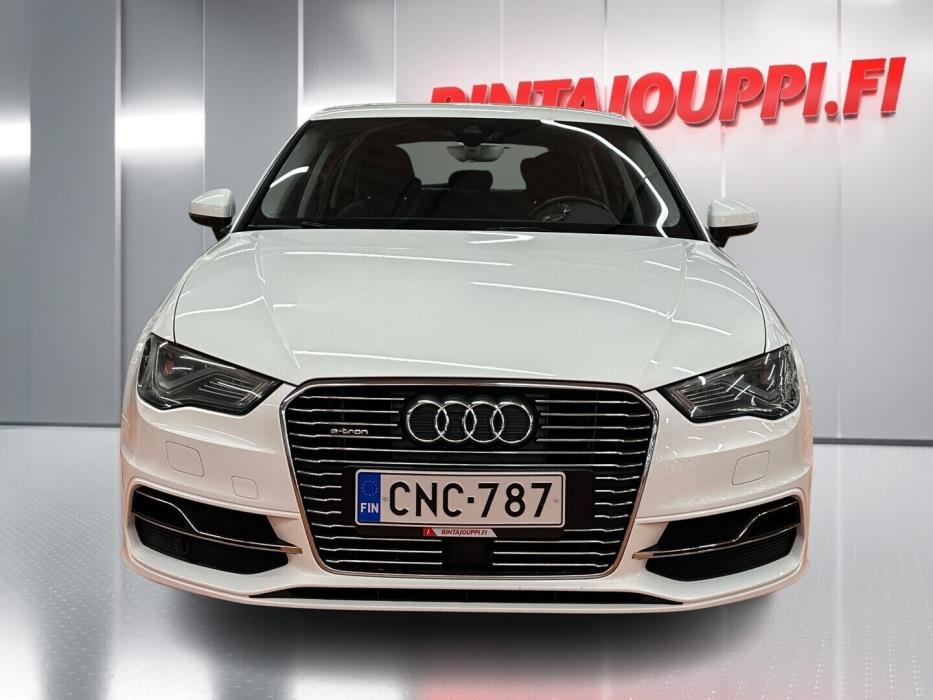AUDI A3 2016
