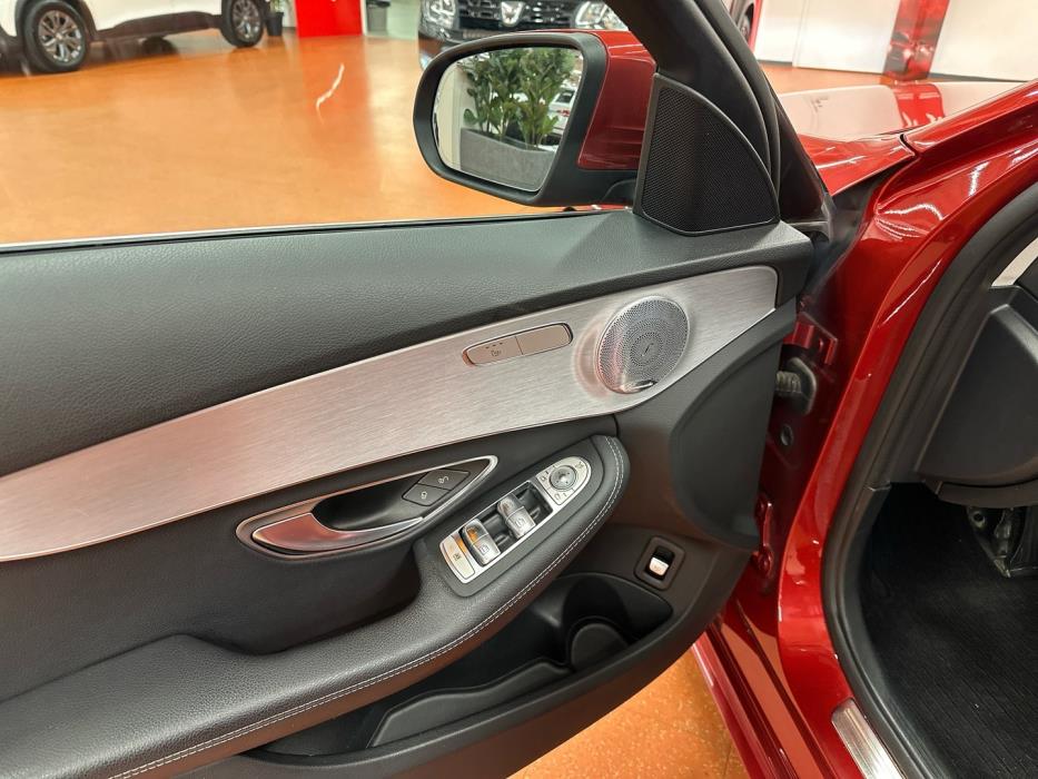 MERCEDES-BENZ C 2020