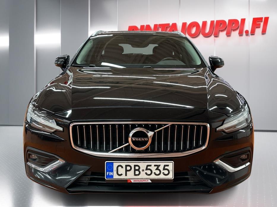 VOLVO V60 2020