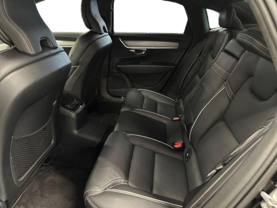 VOLVO S90 2021