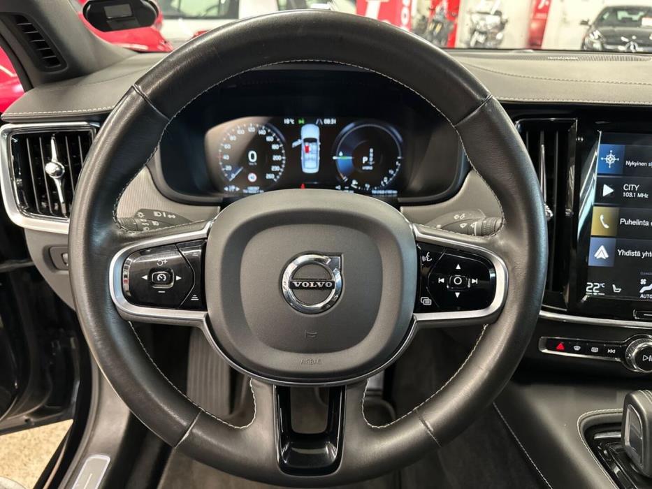 VOLVO S90 2021