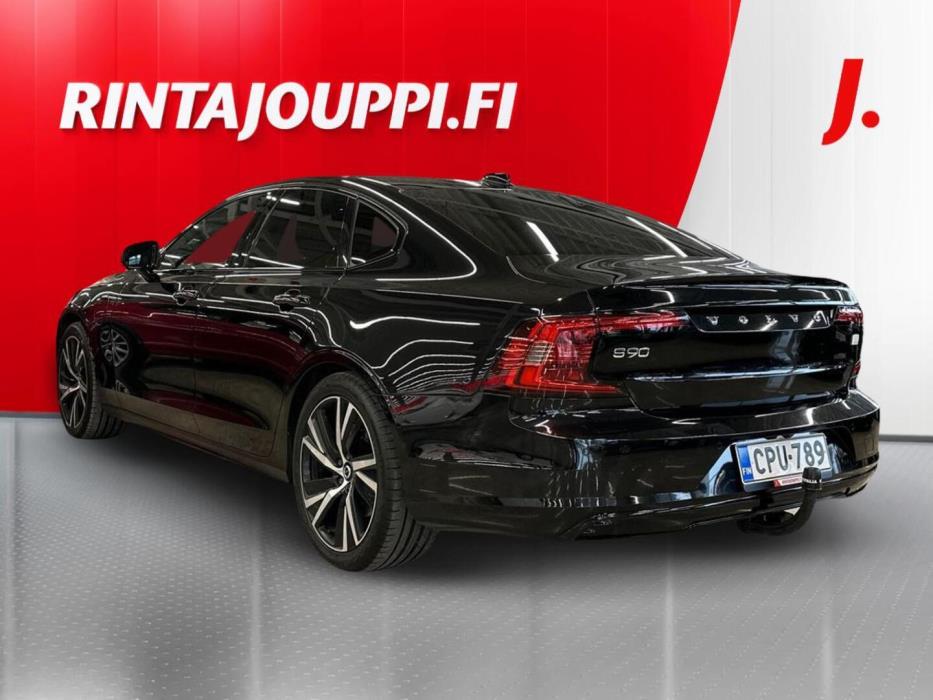 VOLVO S90 2021