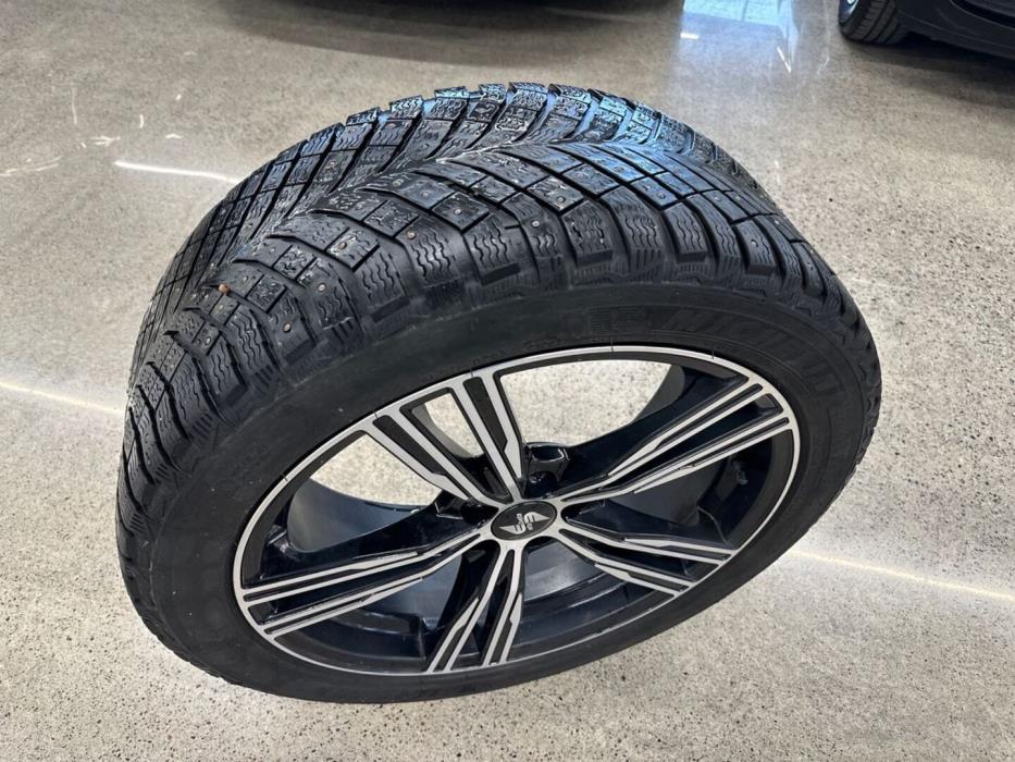VOLVO S90 2021