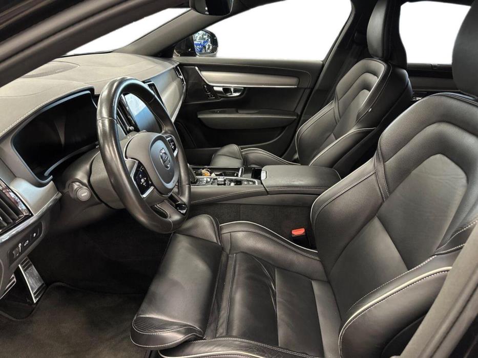 VOLVO S90 2021