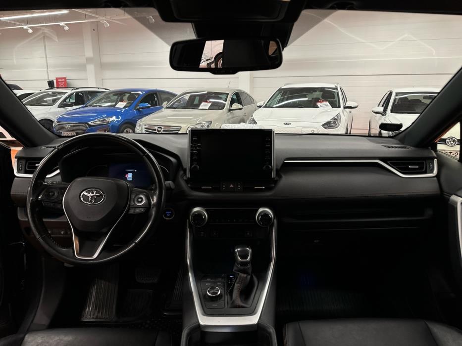 TOYOTA RAV4 Plug-in 2021