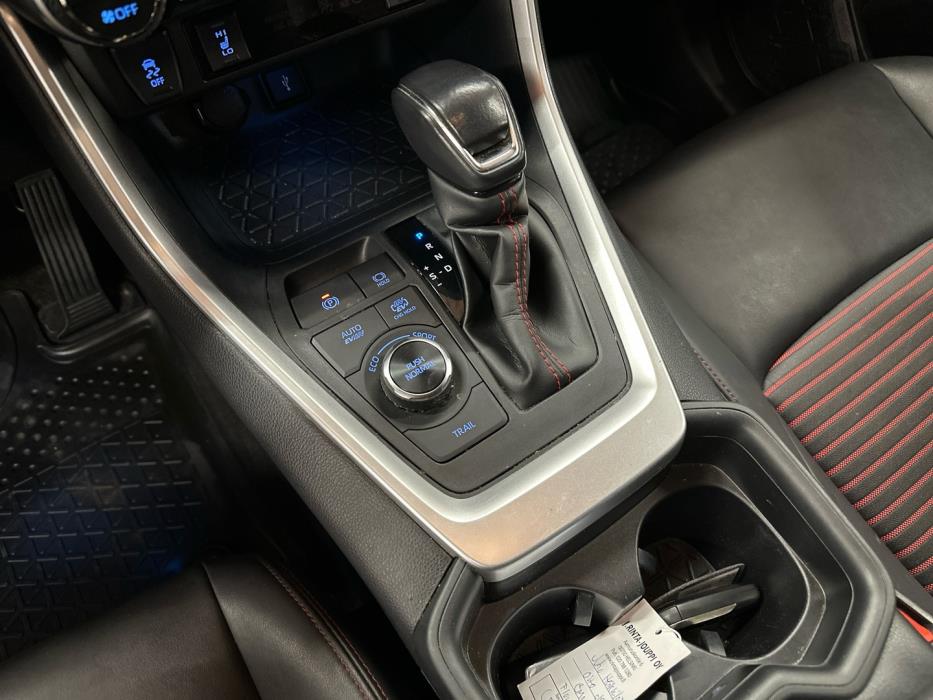 TOYOTA RAV4 Plug-in 2021