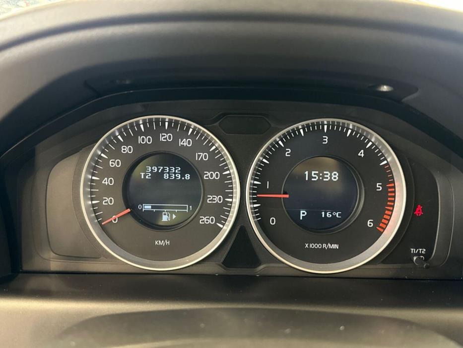 VOLVO XC60 2011