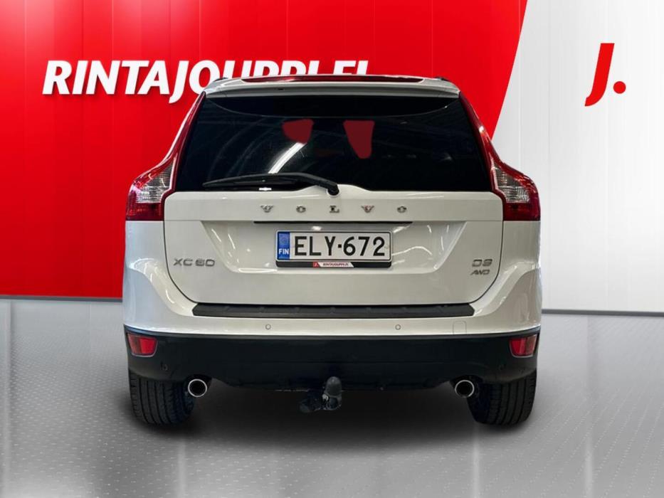 VOLVO XC60 2011