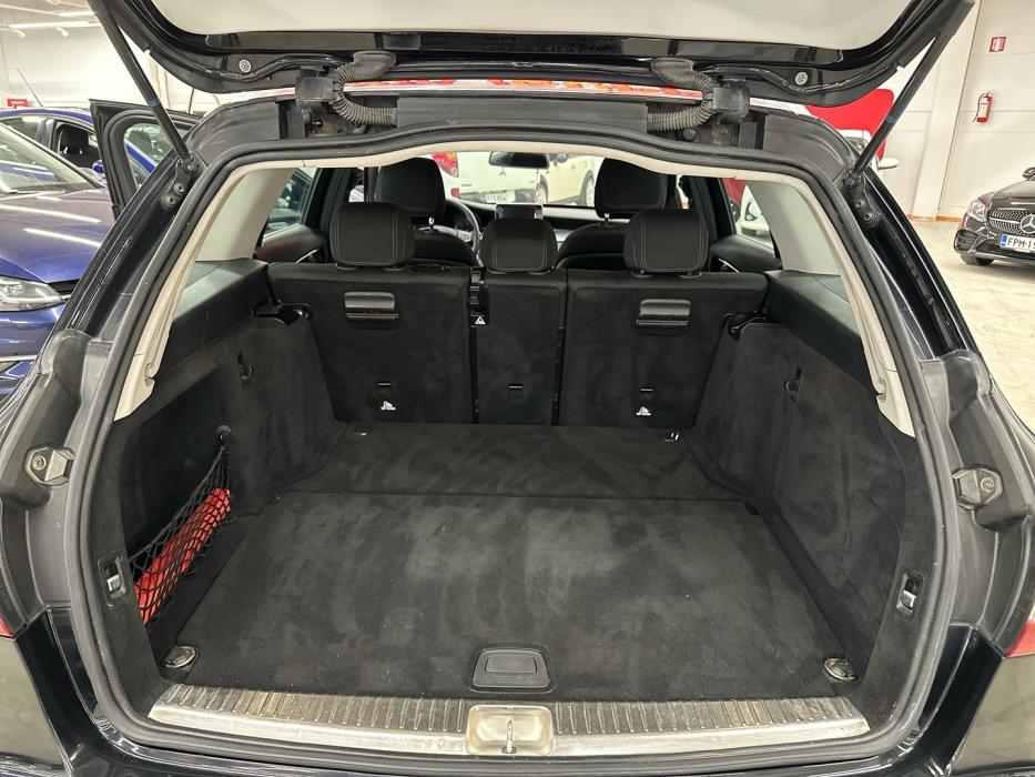 MERCEDES-BENZ C 2017