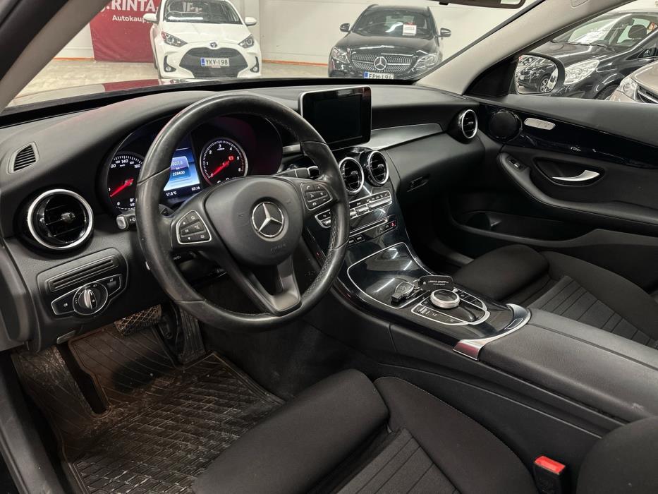 MERCEDES-BENZ C 2017