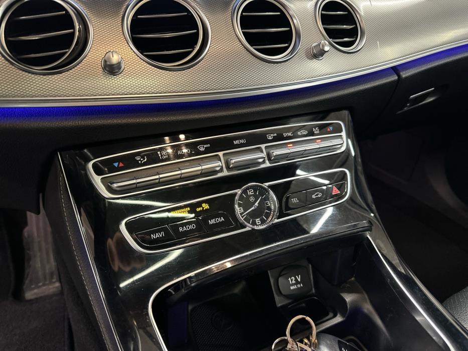 MERCEDES-BENZ E 2017