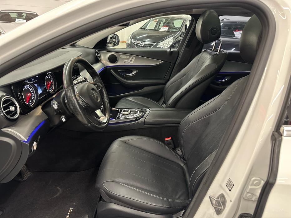 MERCEDES-BENZ E 2017