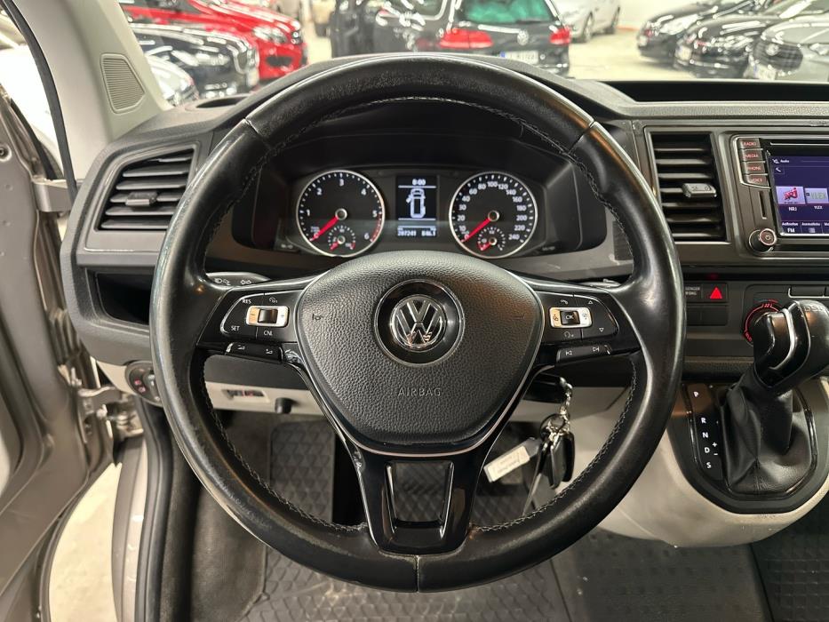 VOLKSWAGEN Transporter 2018