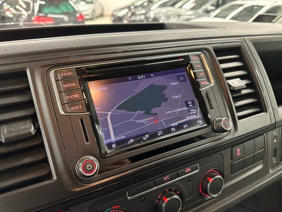 VOLKSWAGEN Transporter 2018