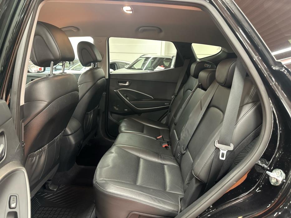 HYUNDAI Santa Fe 2016