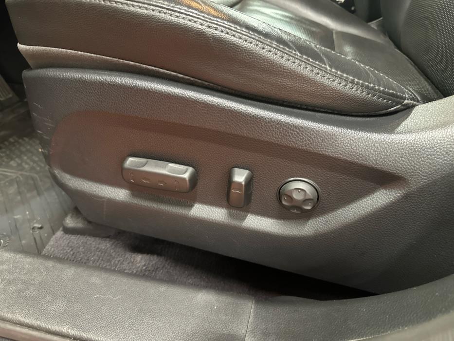 HYUNDAI Santa Fe 2016