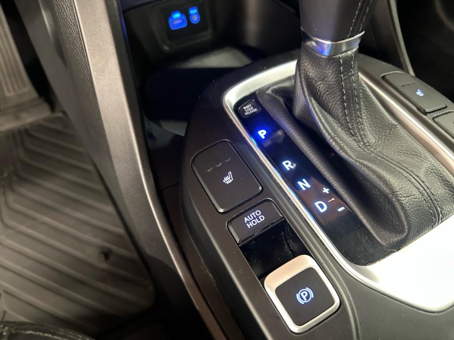 HYUNDAI Santa Fe 2016