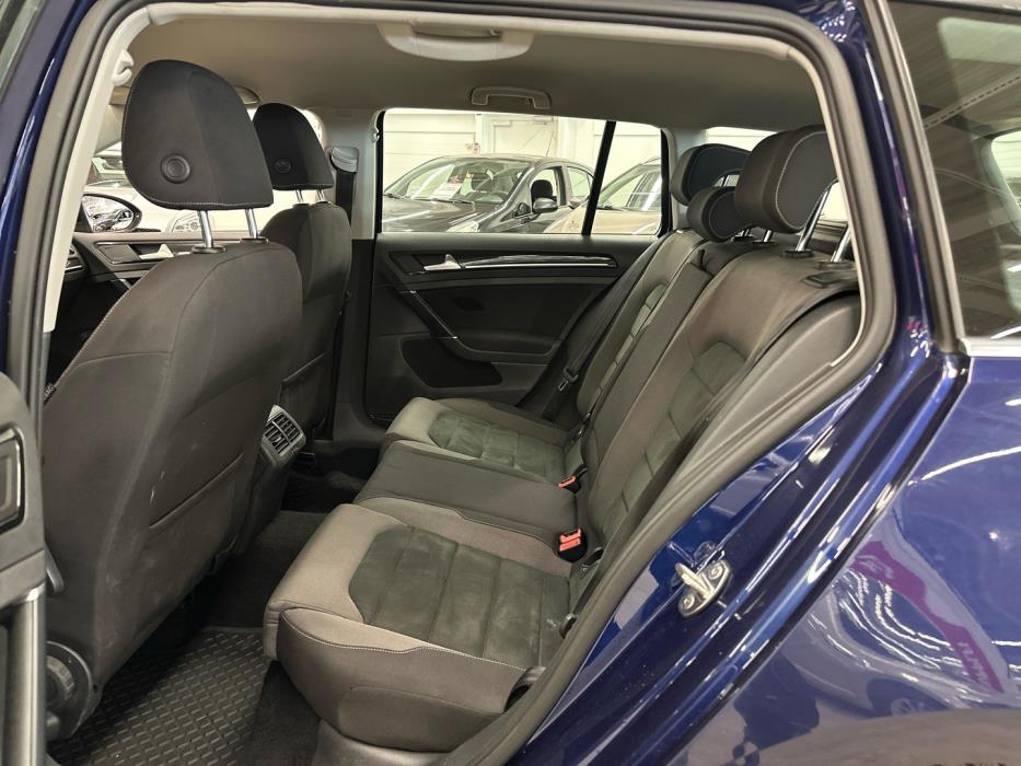 VOLKSWAGEN Golf 2019