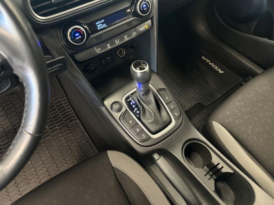 HYUNDAI KONA 2021