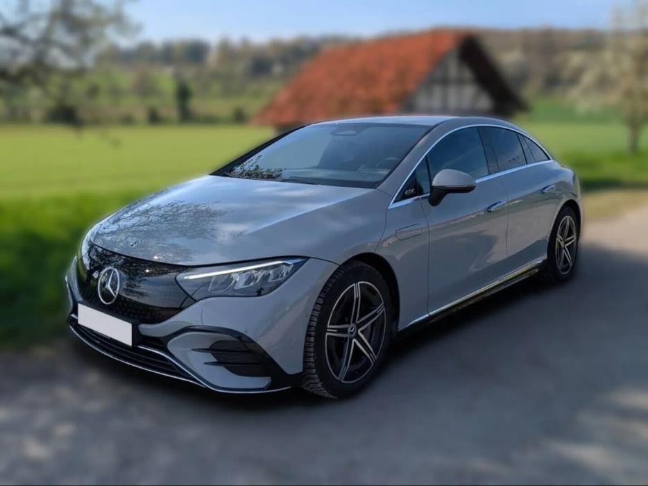 MERCEDES-BENZ EQE 2023