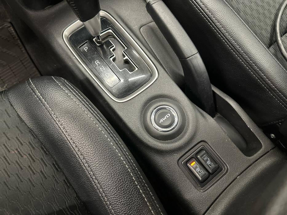 MITSUBISHI Outlander 2015