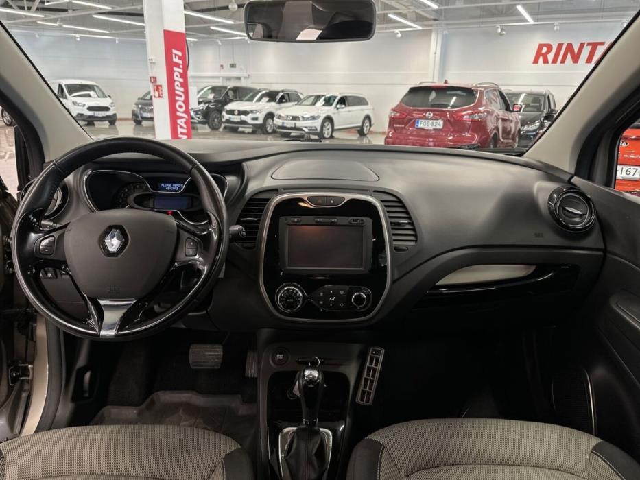 RENAULT Captur 2015