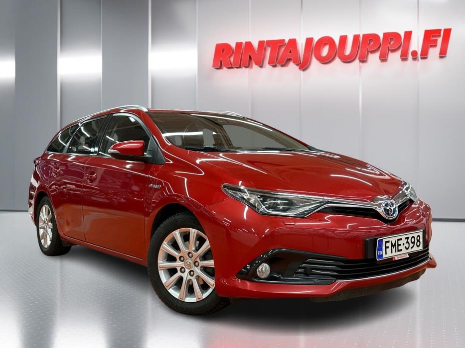 TOYOTA Auris 2016