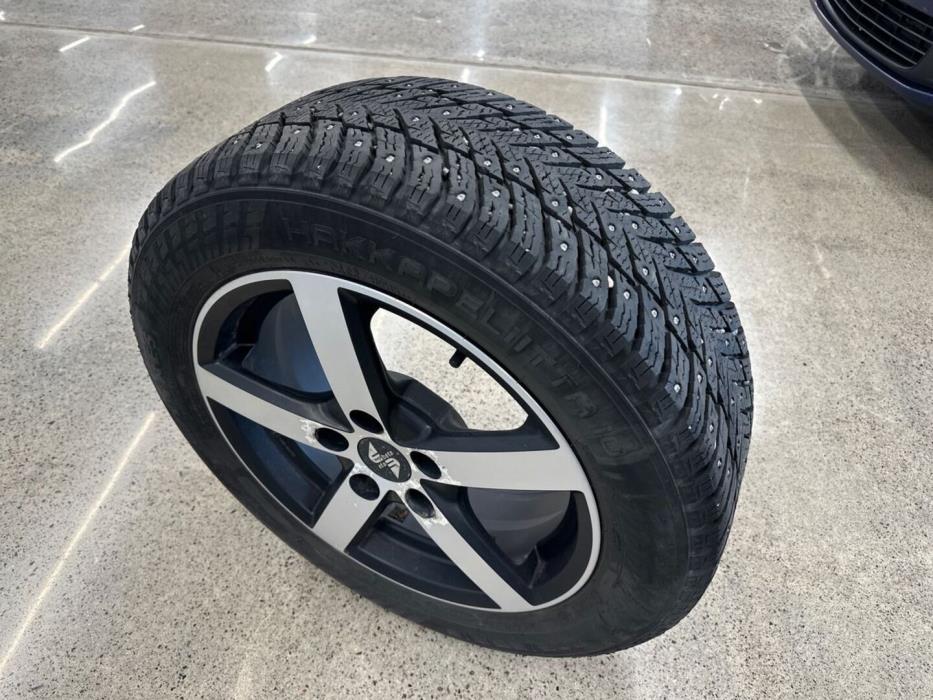 TOYOTA Auris 2017