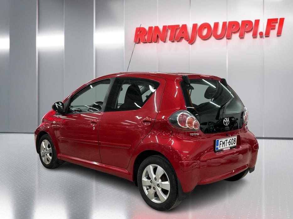 TOYOTA AYGO 2010