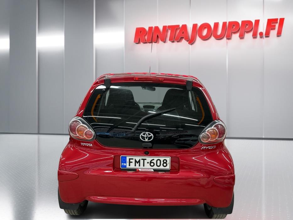 TOYOTA AYGO 2010