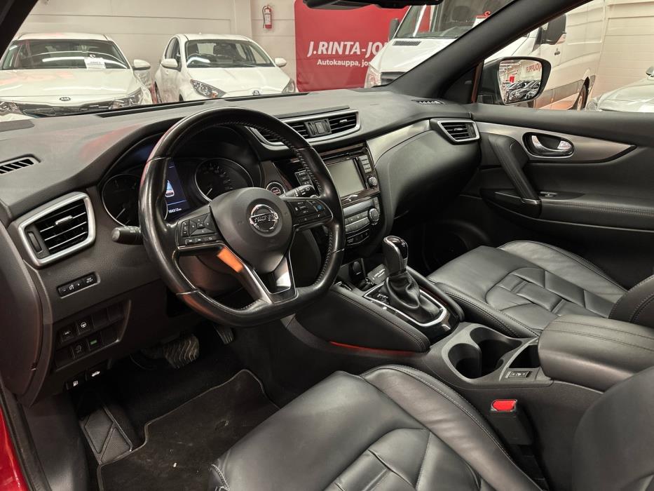 NISSAN Qashqai 2019