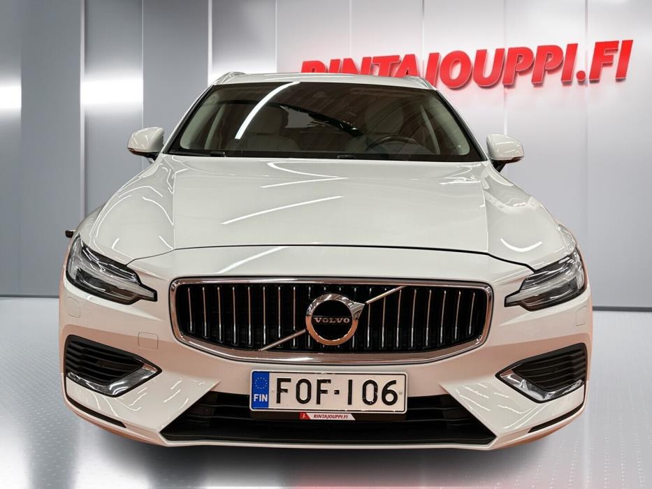 VOLVO V60 2020