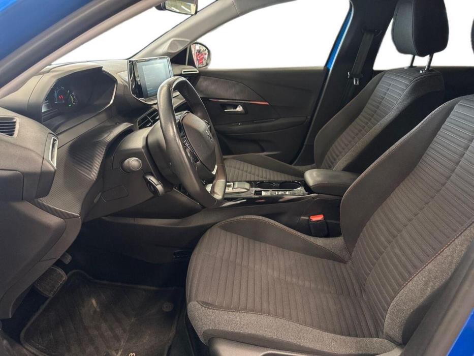 PEUGEOT e-208 2022