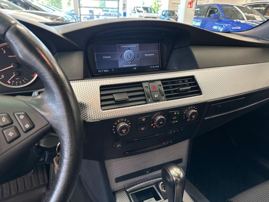 BMW 525 2005