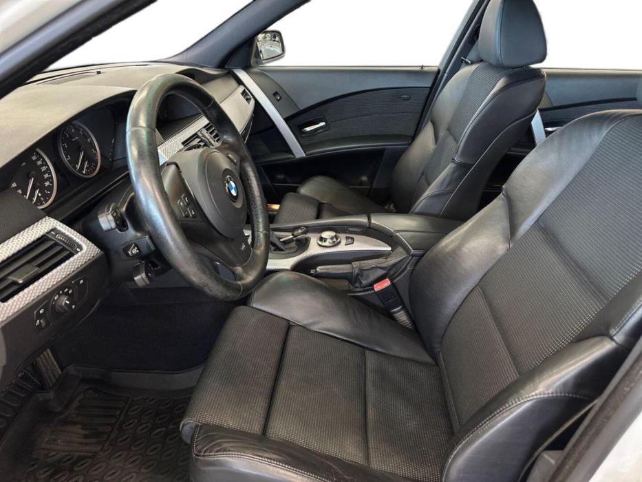BMW 525 2005