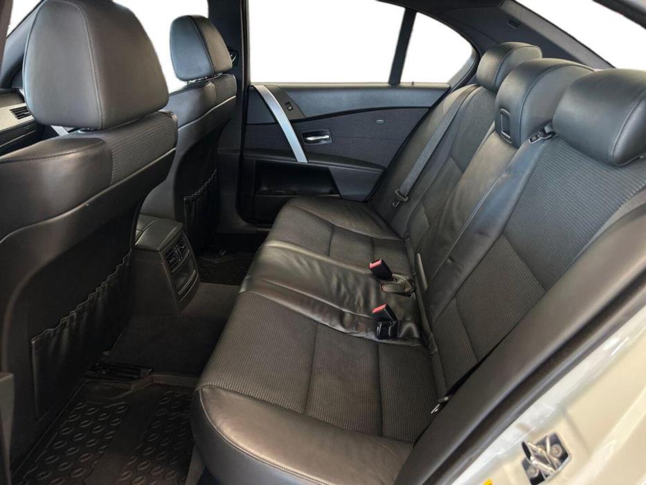 BMW 525 2005