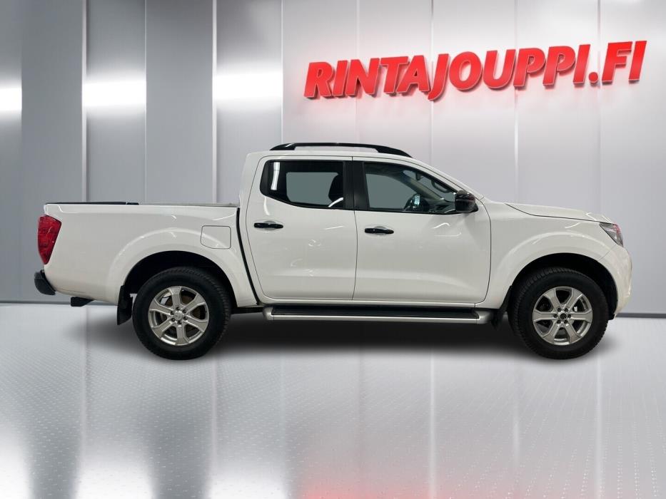 NISSAN Navara 2017