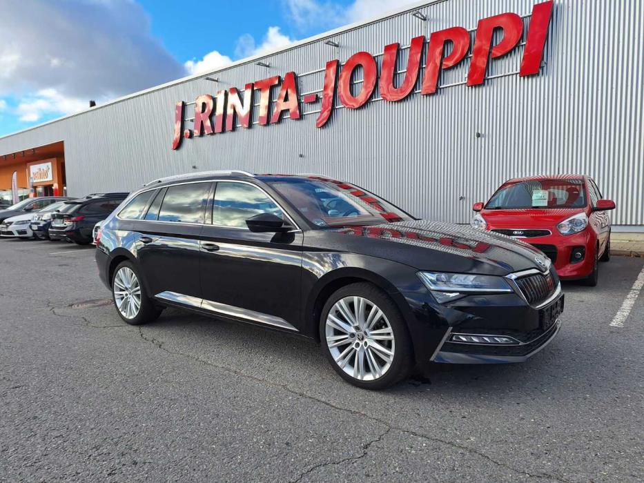SKODA Superb 2021