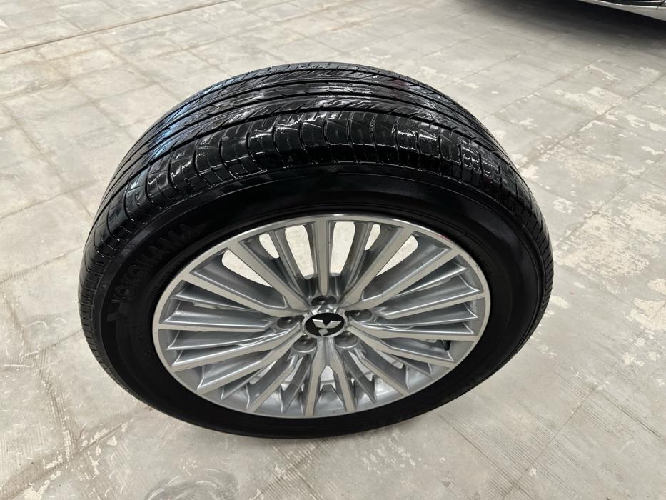 MITSUBISHI Outlander PHEV 2019